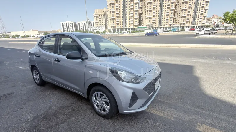 2023 هيونداي اي 10