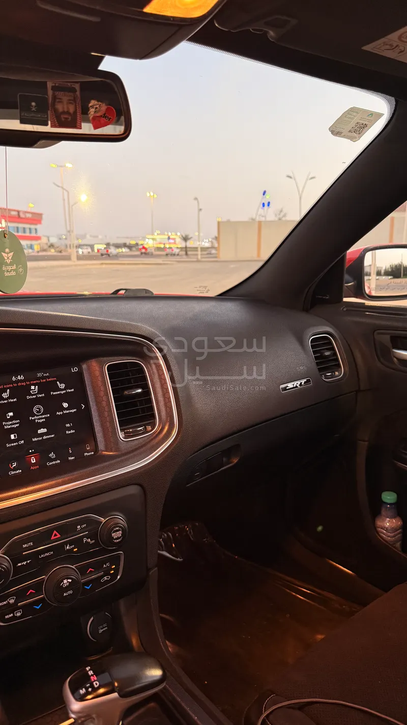 2018 دودج تشارجر اس ار تي
