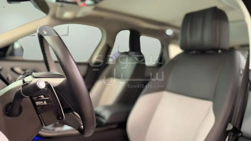 2025 لاند روفر رينج روفر فيلار اتش اس اي
