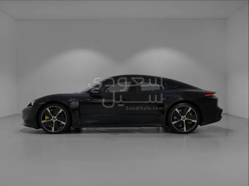 2025 بورش تايكان تيربو