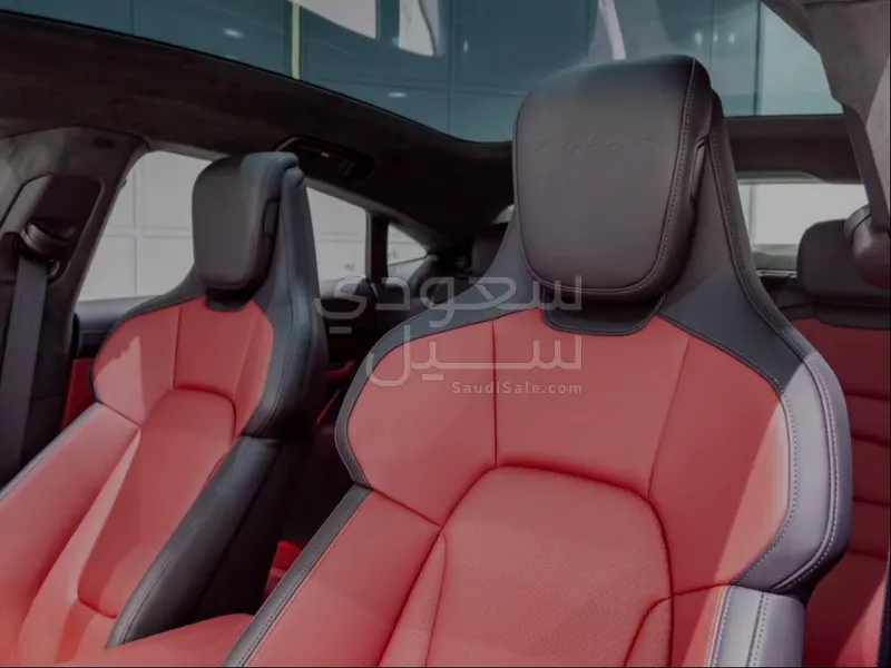 2025 بورش تايكان تيربو