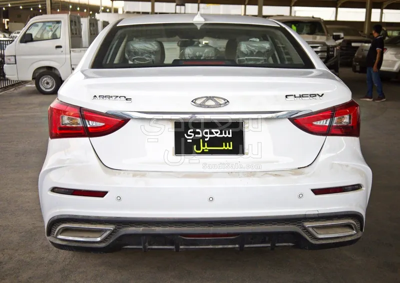 2026 شيري اريزو 5