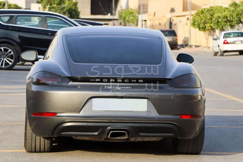 2018 بورش 718 كايمان
