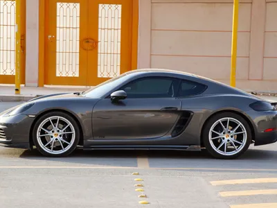 2018 بورش 718 كايمان
