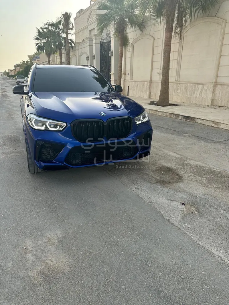 2021 بي ام دبليو الفئة اكس 5 إم كومبيتيشن