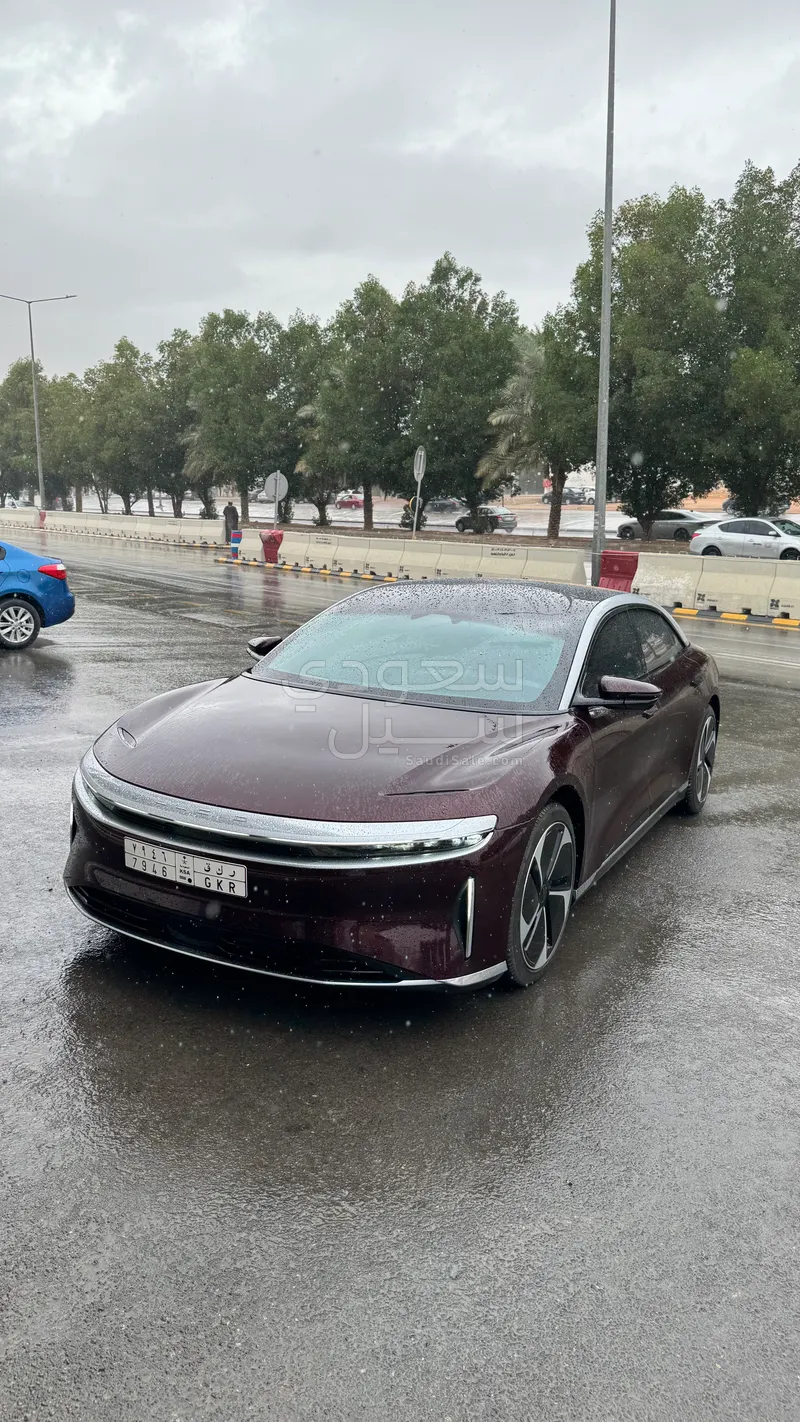 2024 لوسيد اير تورينج