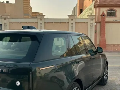 2023 لاند روفر رينج روفر اس في اوتوبيوغرافي