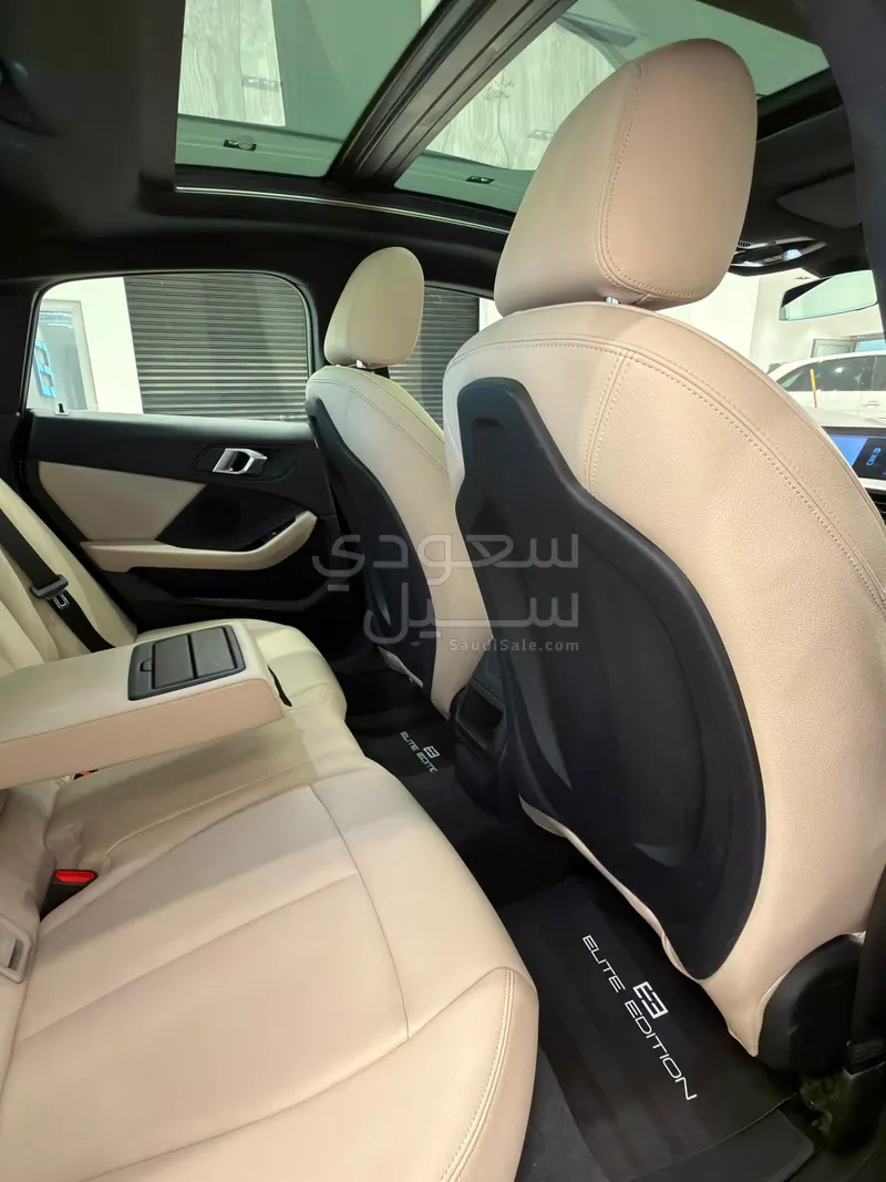 2023 بي ام دبليو الفئة الثانية 218 أي