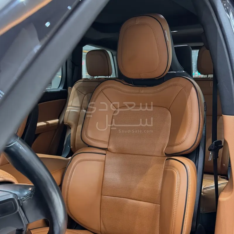 2022 لنكولن افياتور