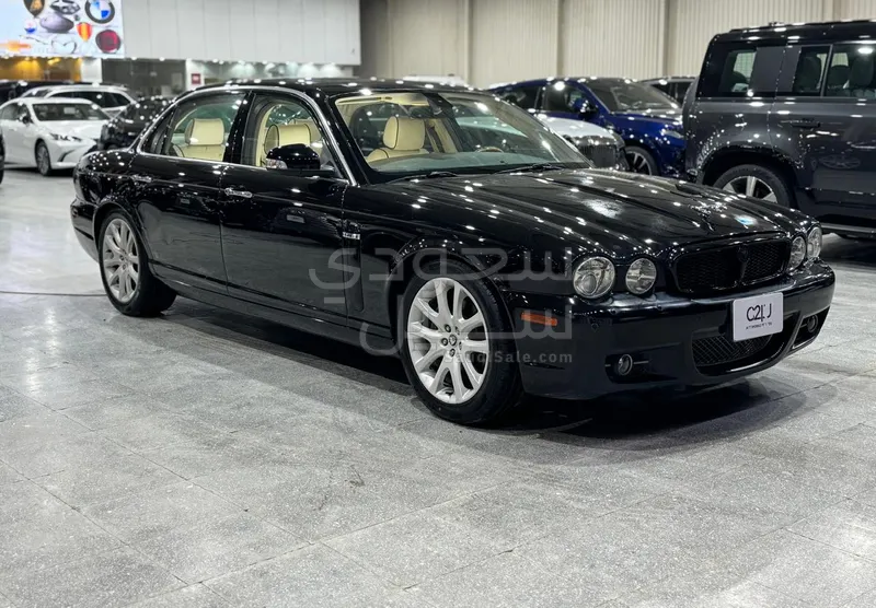 2008 جاكوار اكس جي