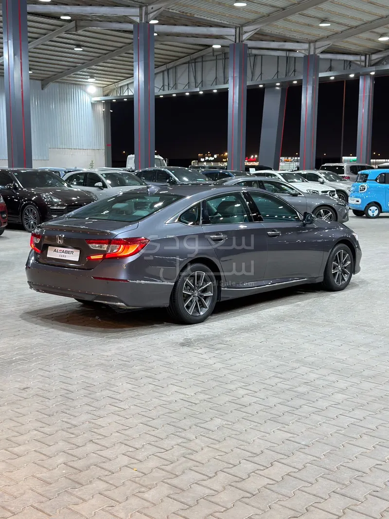 2022 هوندا اكورد سبورت