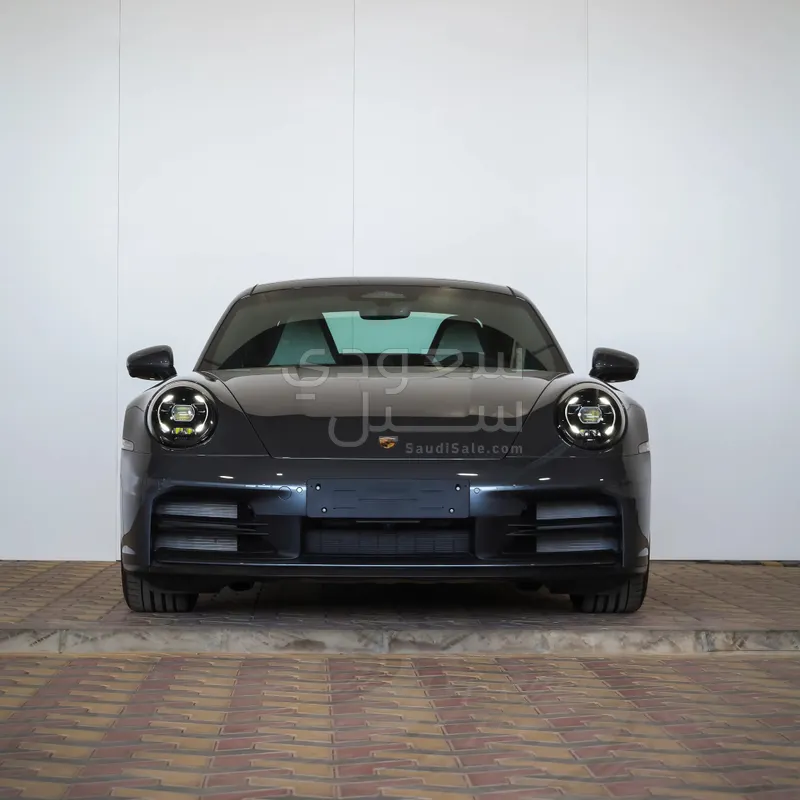 2026 بورش 911 كاريرا