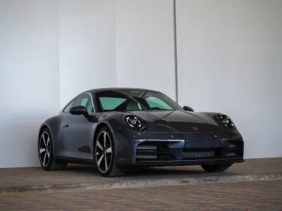 2026 بورش 911 كاريرا