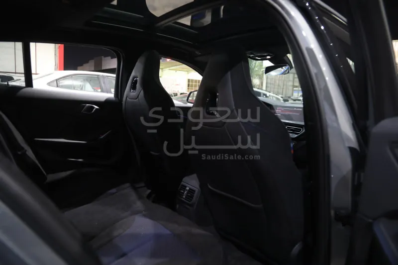 2024 بي ام دبليو الفئة الاولى 120 أي
