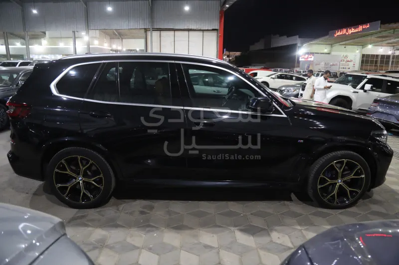 2020 بي ام دبليو الفئة اكس 5