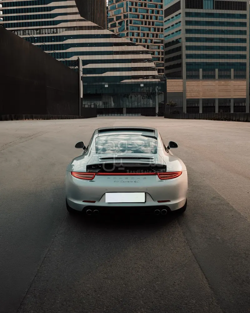 2014 بورش 911 كاريرا 4 اس