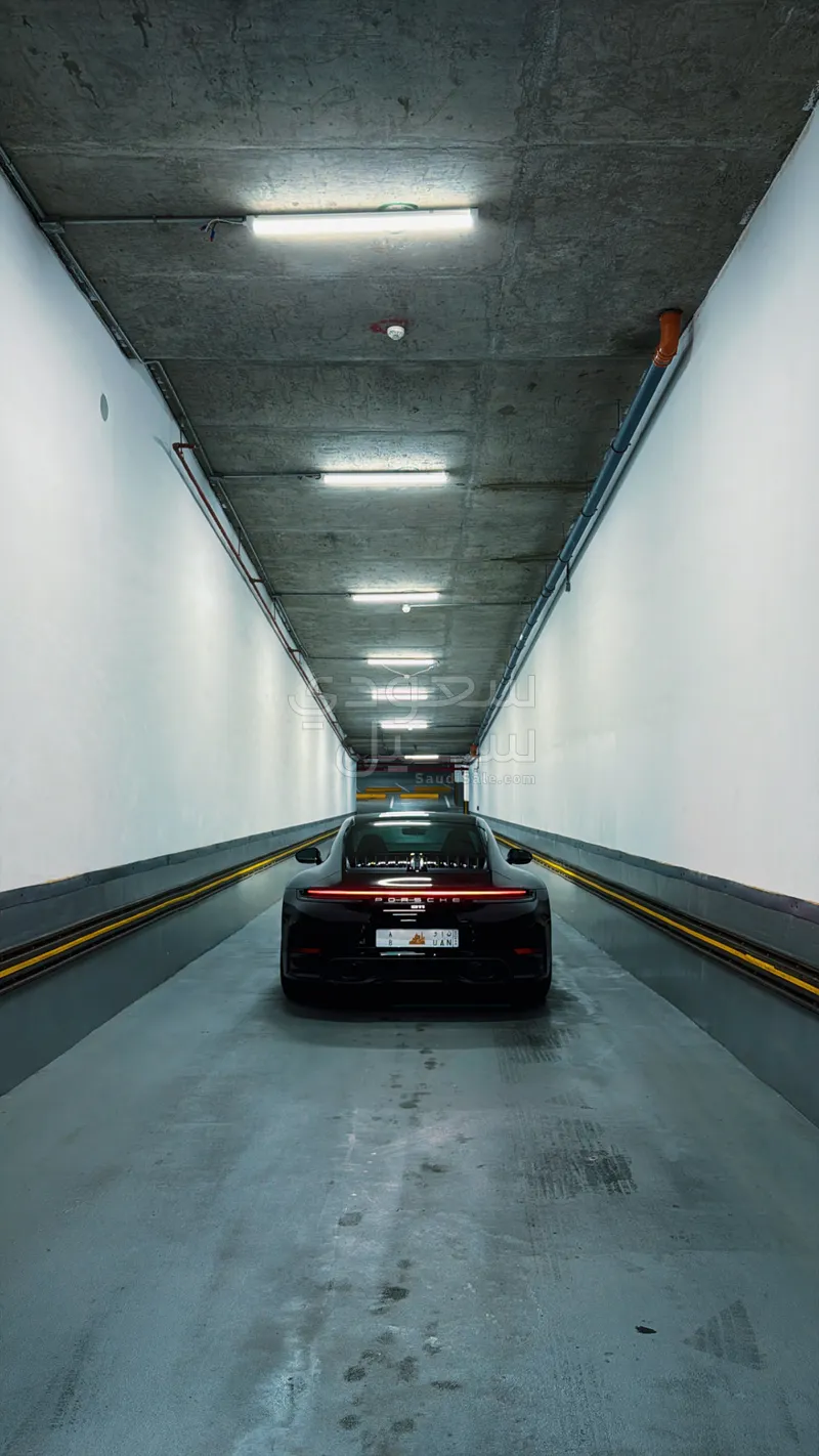 2025 بورش 911 كاريرا 911 توربو