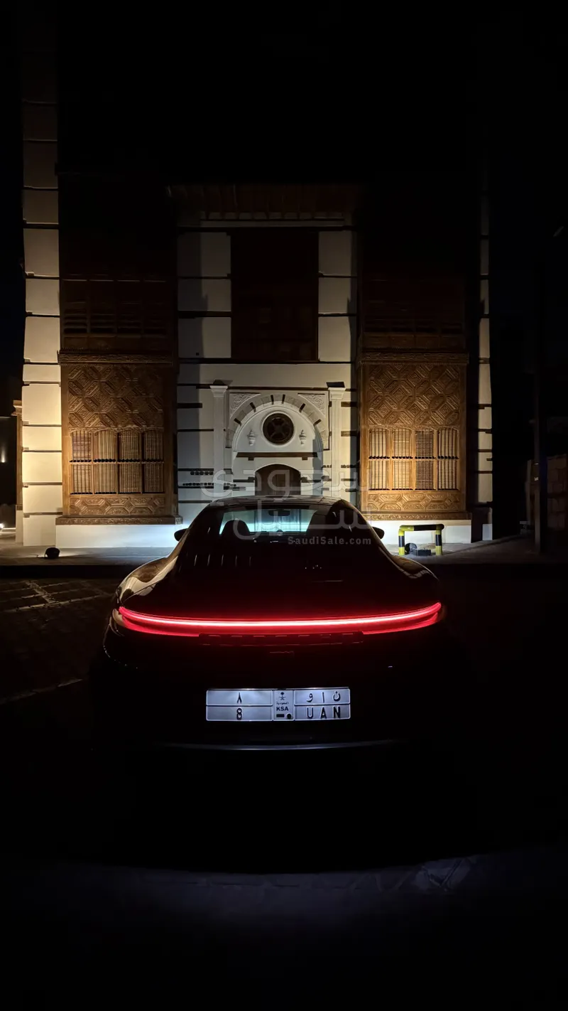 2025 بورش 911 كاريرا 911 توربو