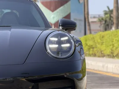 2025 بورش 911 كاريرا 911 توربو
