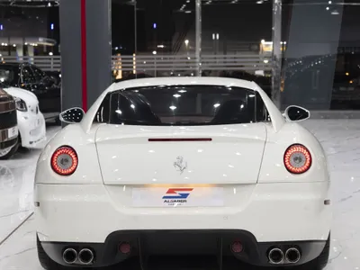 2010 فيراري 599