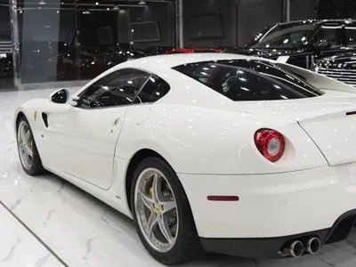 2010 فيراري 599