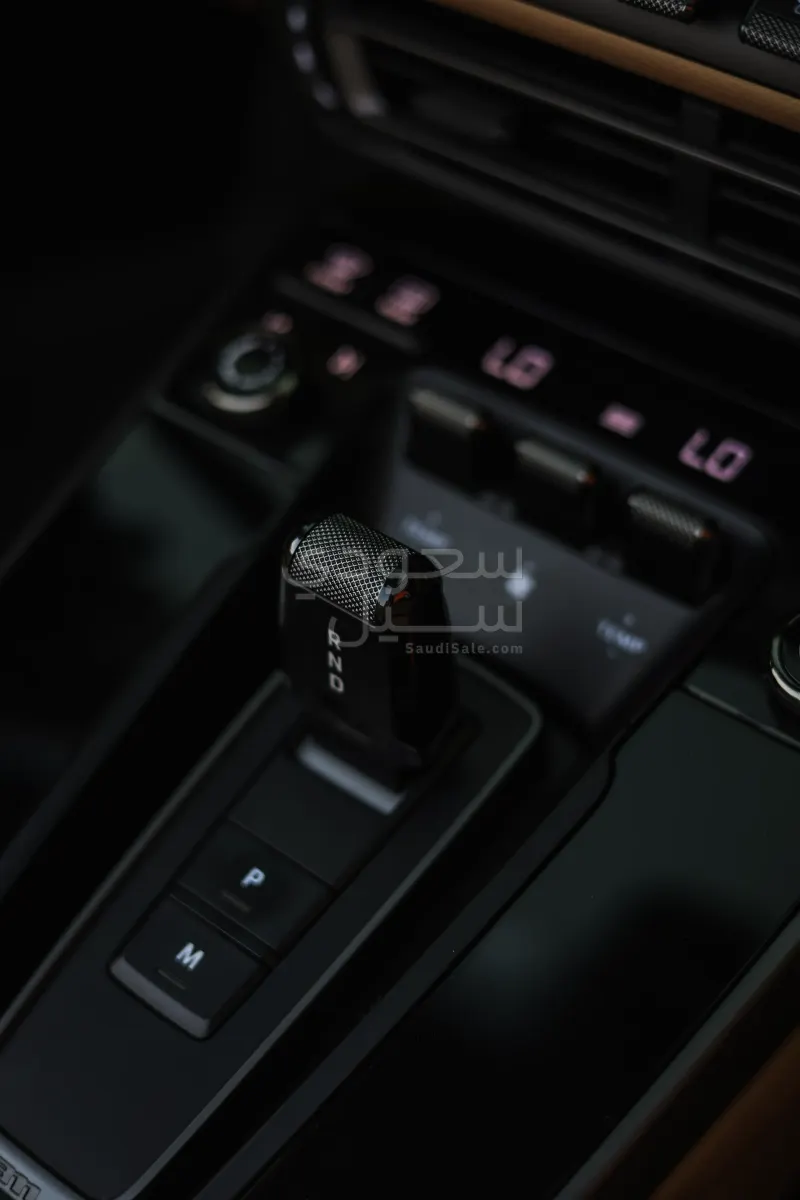 2020 بورش 911 كاريرا كابريوليه