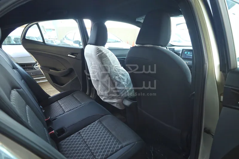 2025 ام جي ام جي ٣