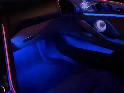 2020 بي ام دبليو الفئة ام إم 8 كومبيتيشن