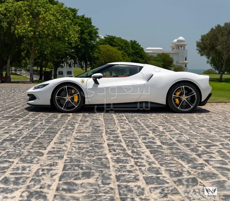 2023 فيراري جي تي بي 296