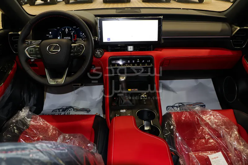 2026 لكزس آي إس 350 إف