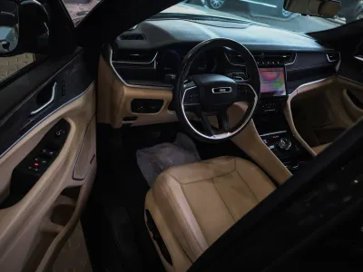 2023 جييب جراند شيروكي ليميتد
