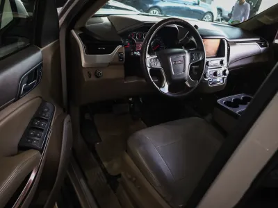 2015 جي ام سي يوكون اس ال اي