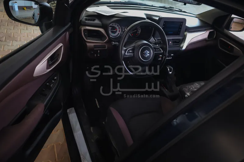 2024 سوزوكي فرونكس