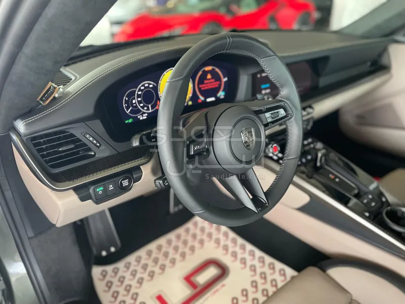 2026 بورش 911 كاريرا توربو اس