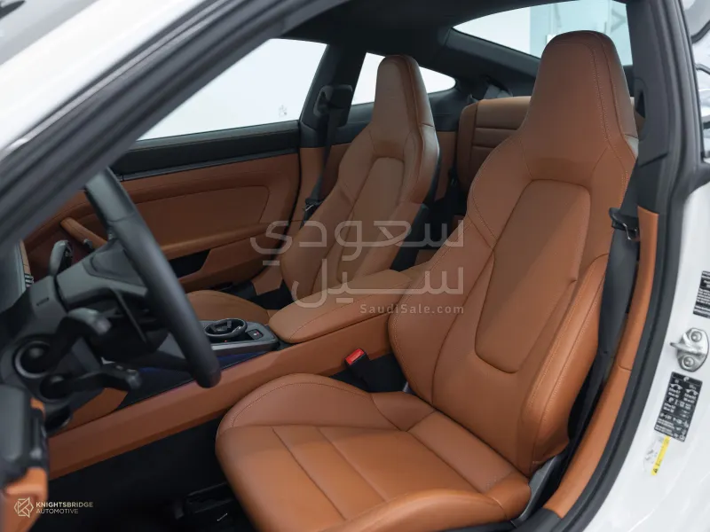2026 بورش 911 كاريرا