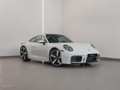 2026 بورش 911 كاريرا