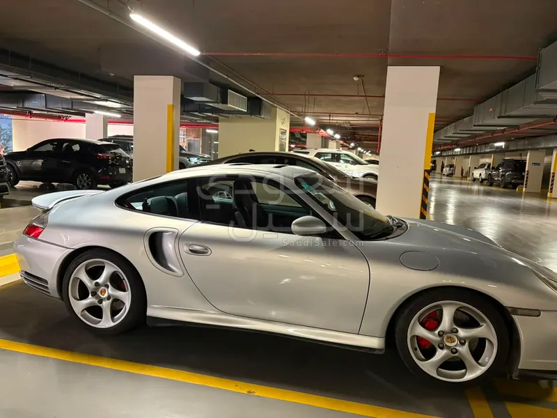 2003 بورش 911 توربو