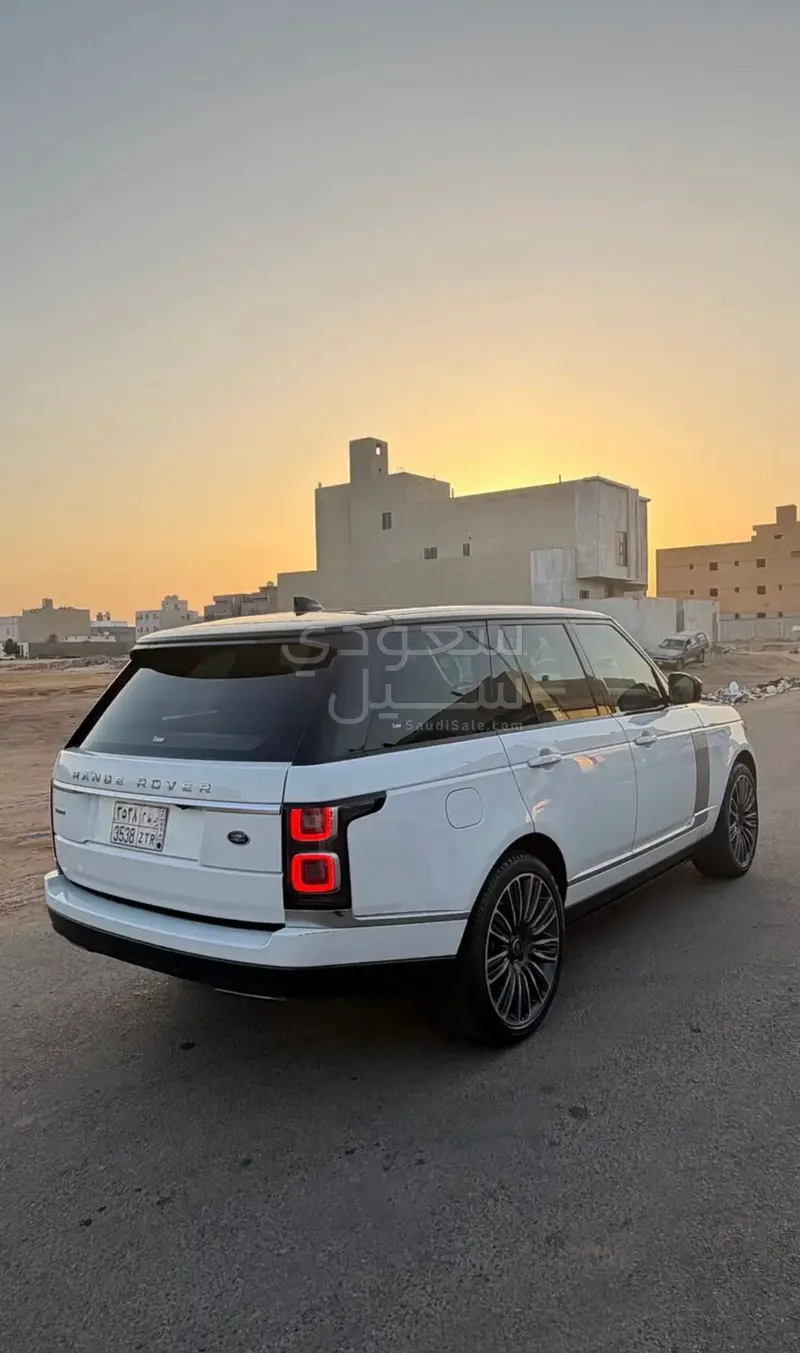 2019 لاند روفر رينج روفر فوج اوتوبيوغرافي