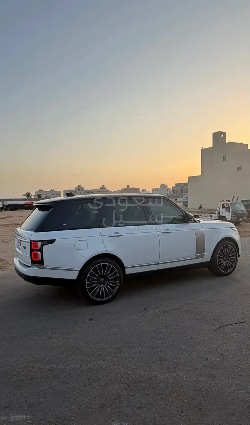 2019 لاند روفر رينج روفر فوج اوتوبيوغرافي