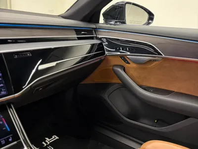 2020 اودي اي 8 ال 55تي اف اس أي