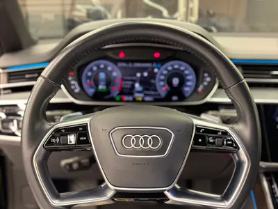 2020 اودي اي 8 ال 55تي اف اس أي
