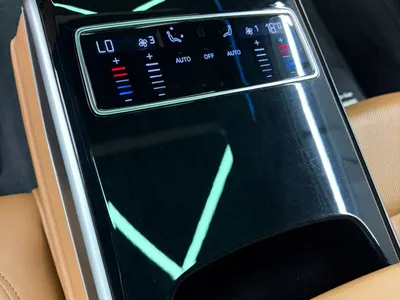2020 اودي اي 8 ال 55تي اف اس أي