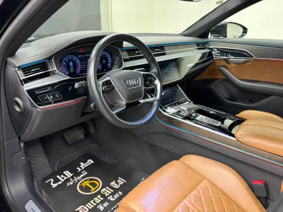 2020 اودي اي 8 ال 55تي اف اس أي
