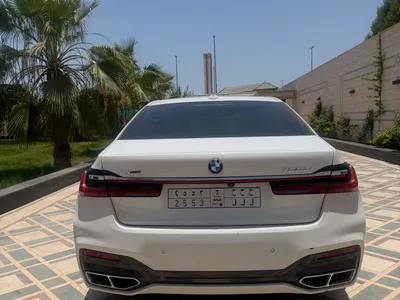2020 بي ام دبليو الفئة السابعة 740 إل أي