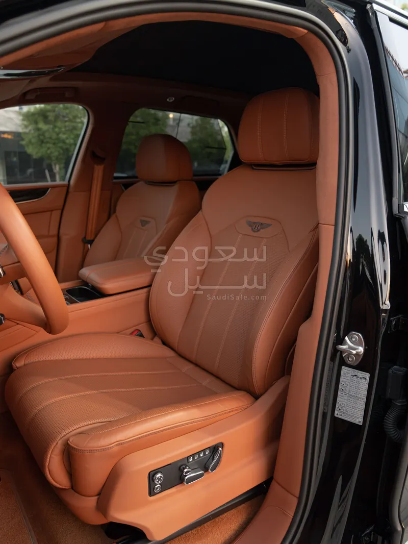 2023 بنتلي بنتايجا