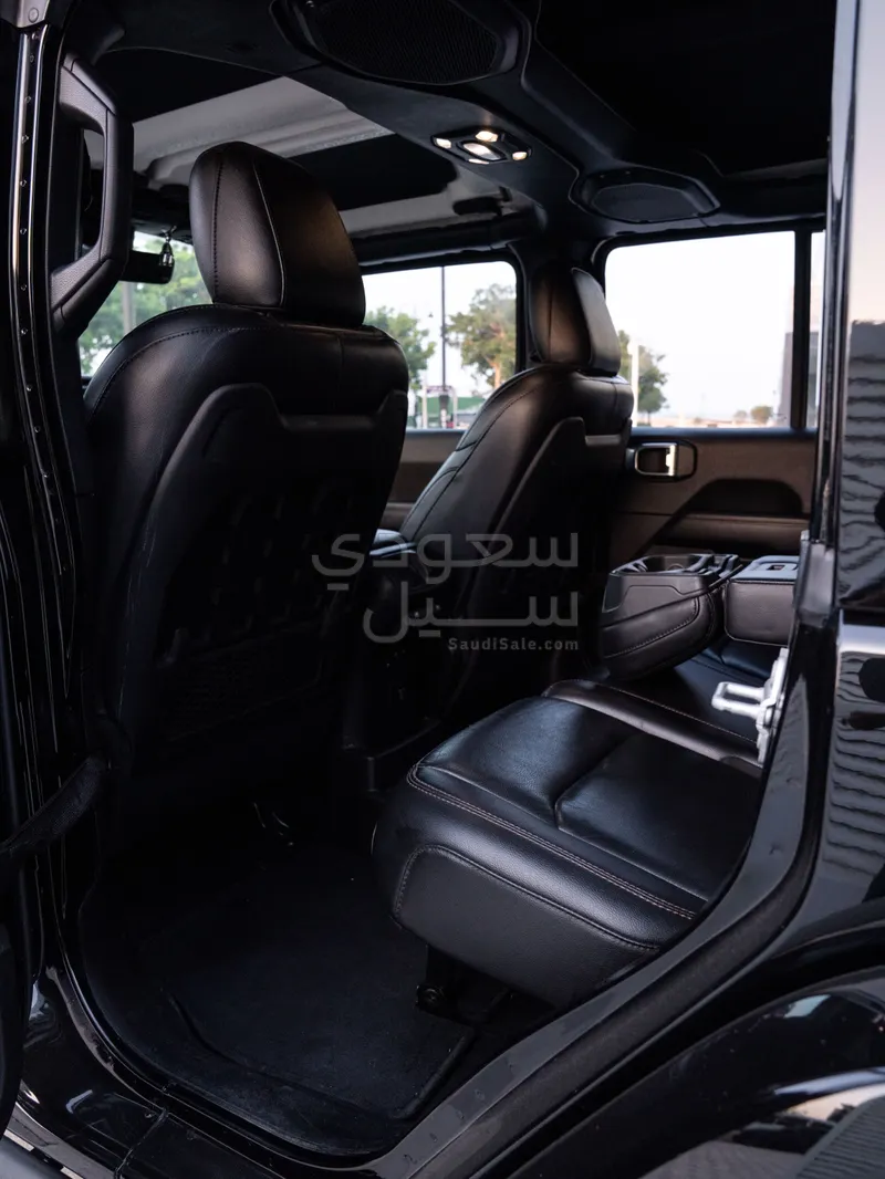 2021 جييب رانجلر ربيكون