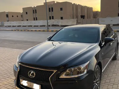 2013 لكزس إل إس 460 إف