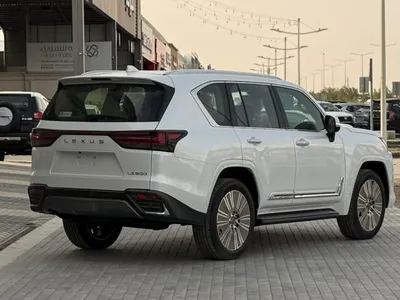 2026 لكزس إل إكس 600 BB