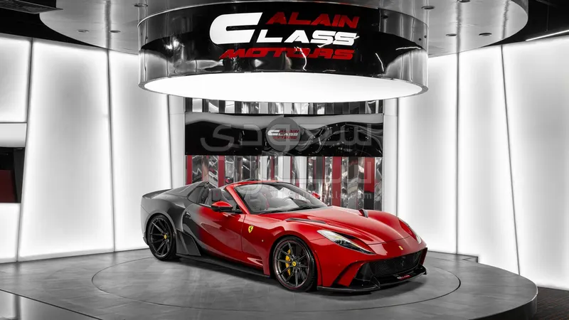 2022 فيراري 812 جي تي اس