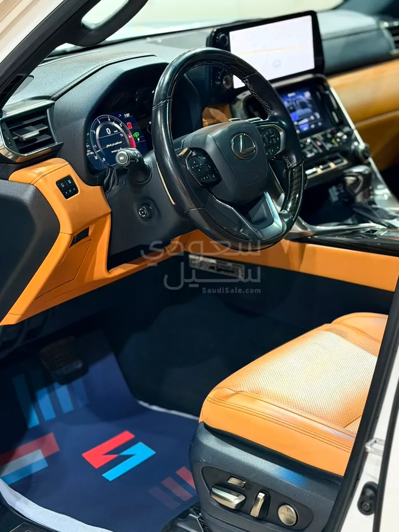 2023 لكزس إل إكس 600 BB